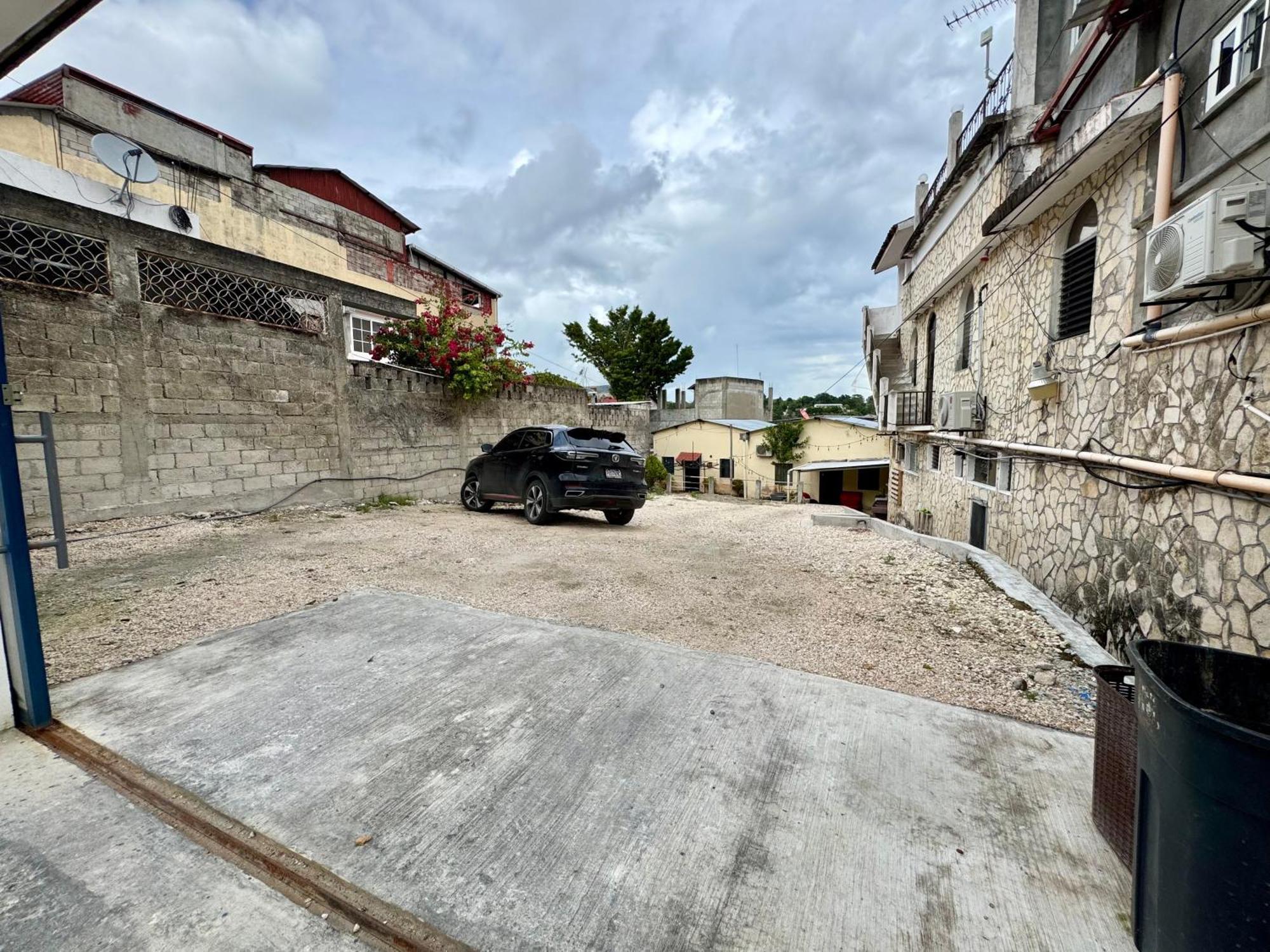Hostal Inn 1 Флорес Экстерьер фото