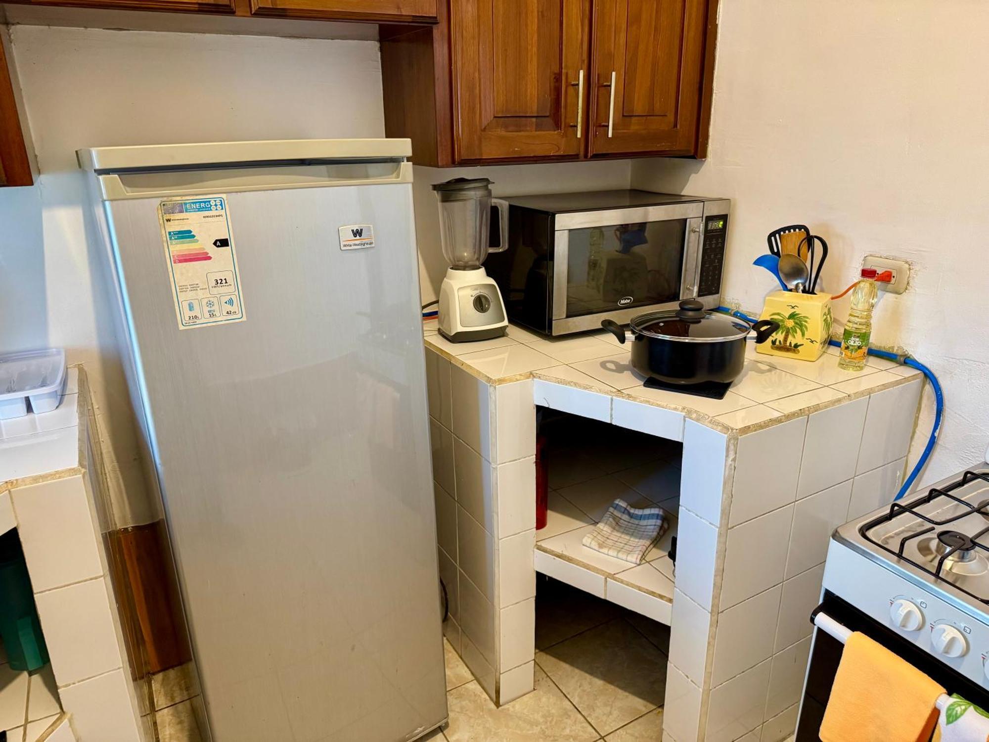 Hostal Inn 1 Флорес Экстерьер фото